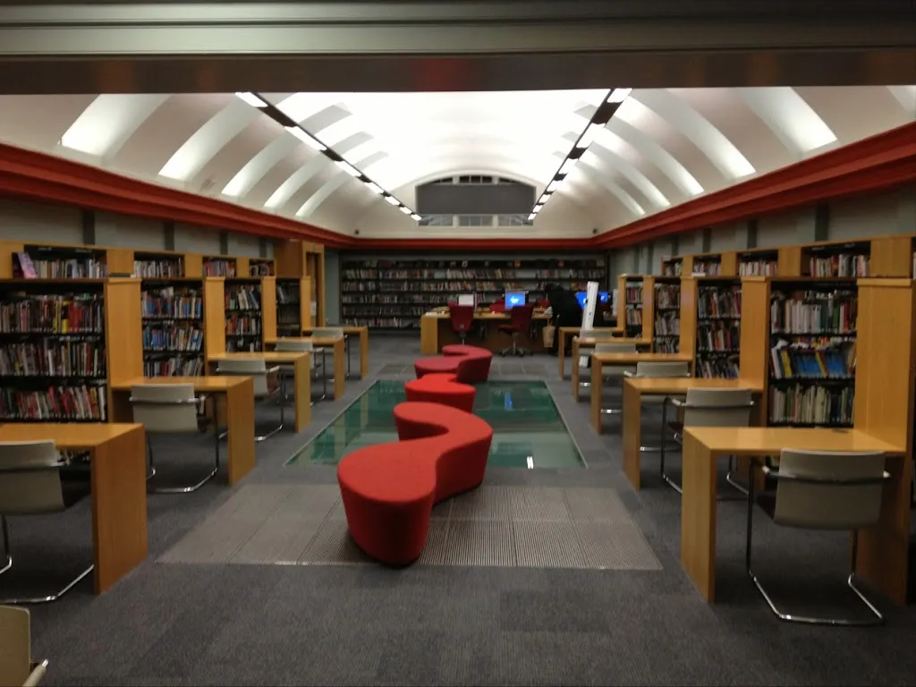 Clapton Library
