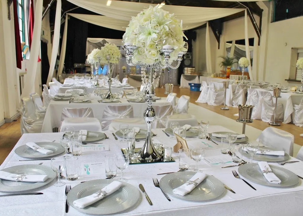 Clarence Linen Ltd