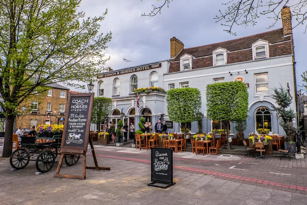 Coach & Horses (Hotel)