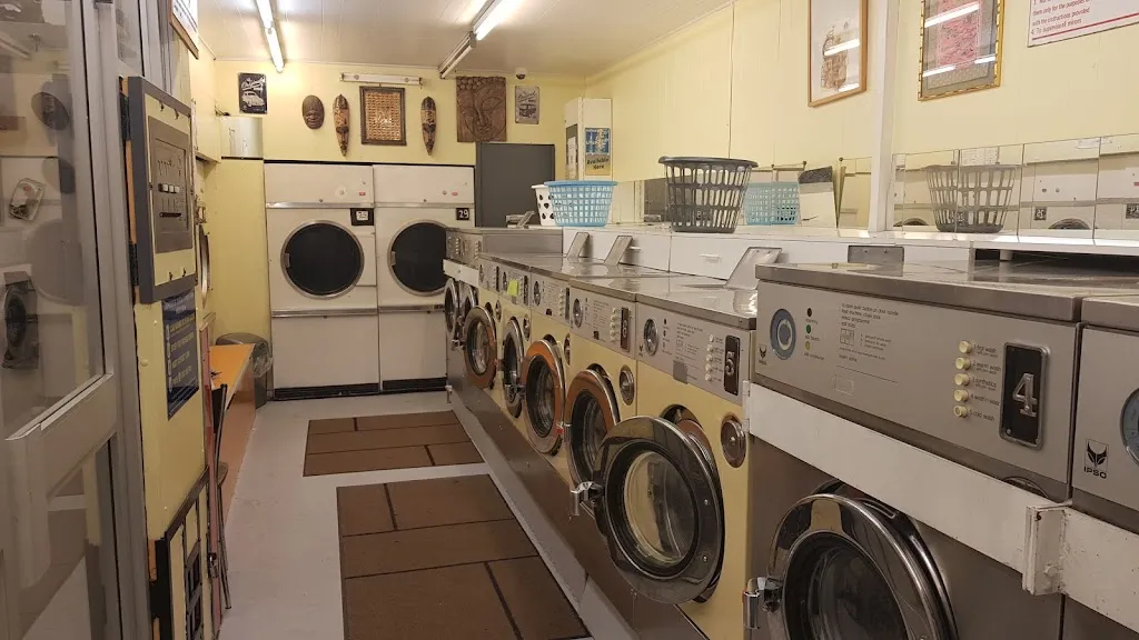 Coin Wash Laundrette and Drycleaning