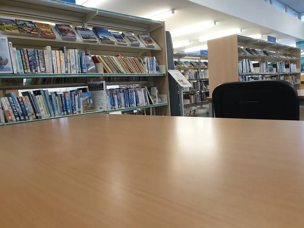 Collier Row Library