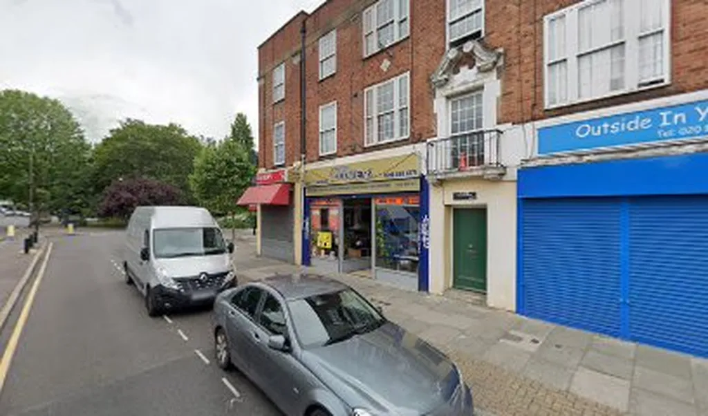 Comet 2 Dry cleaners