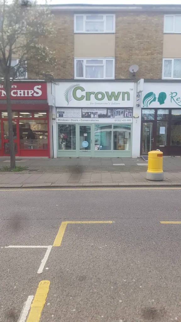 Crown windows
