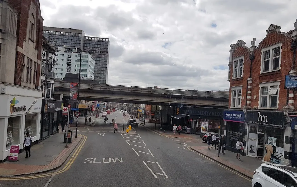 Croydon Flyover (Stop KP)