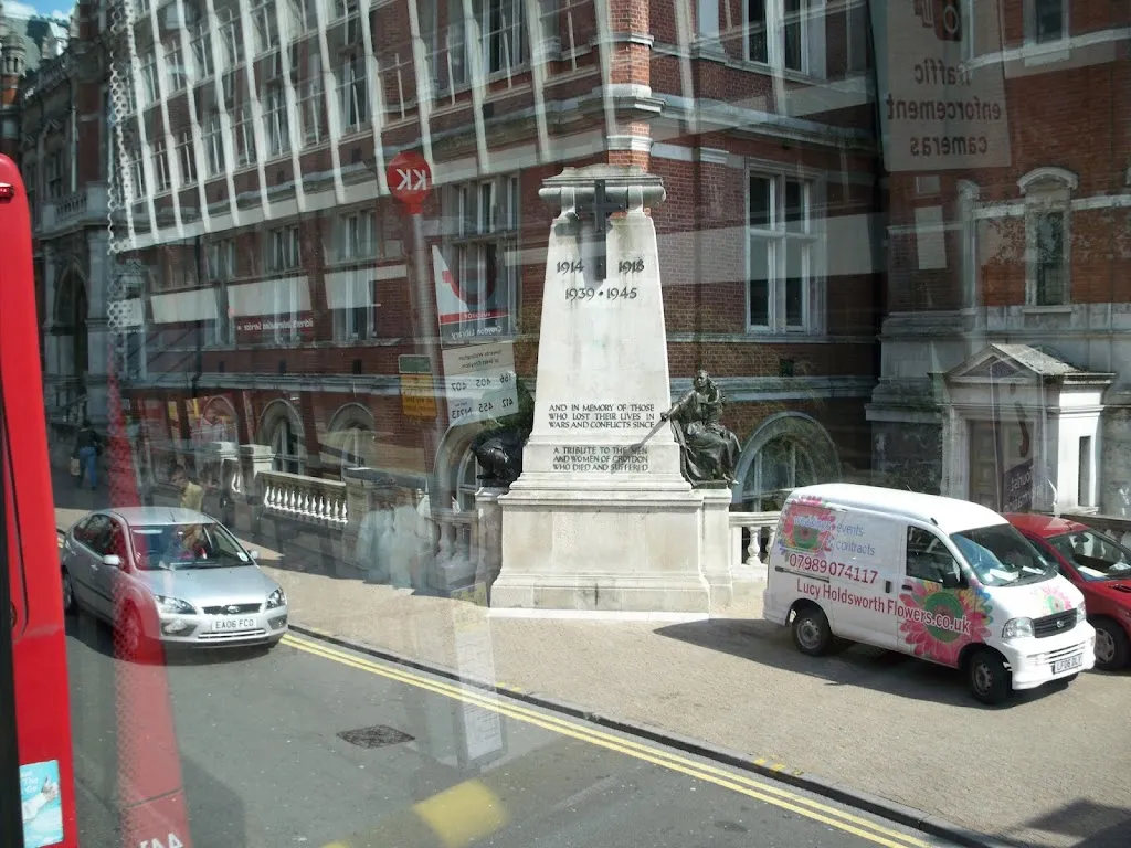 Croydon Library (Stop KK)