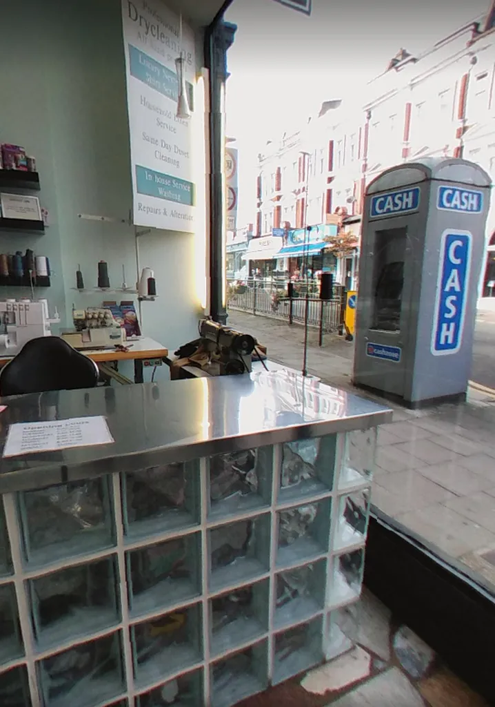 D&S Tailors And Drycleaners