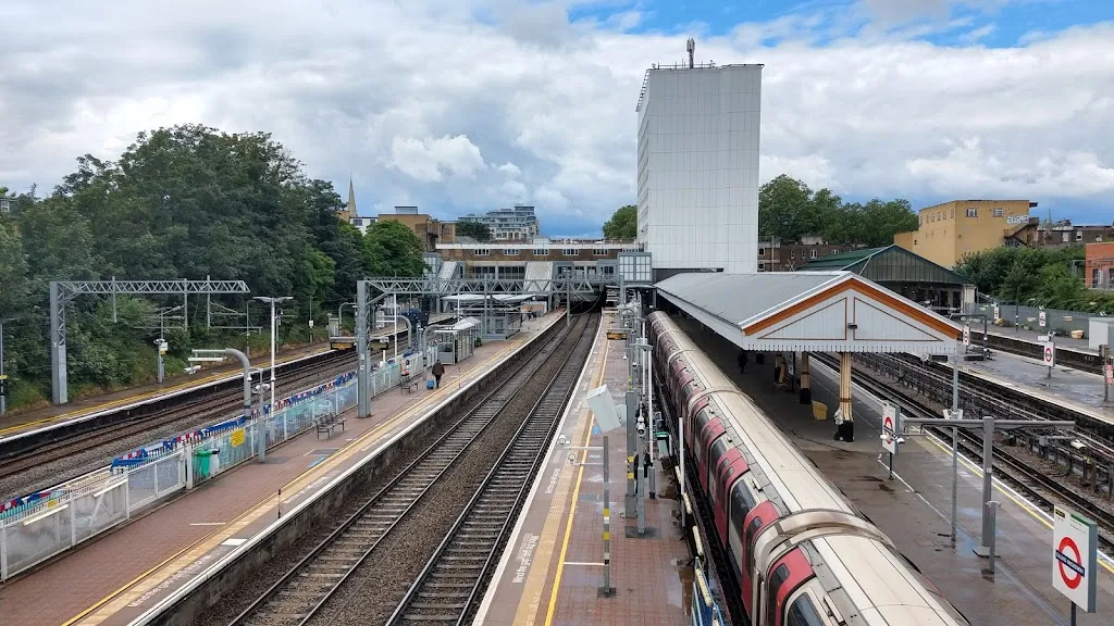 Ealing Broadway