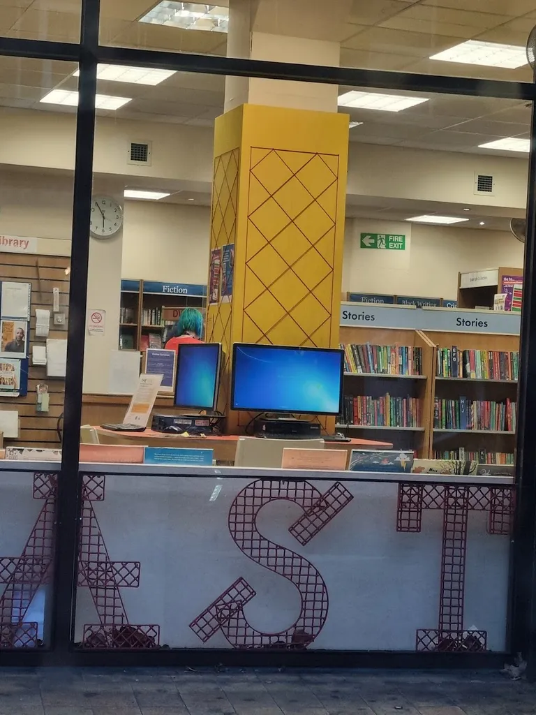 East Street Library