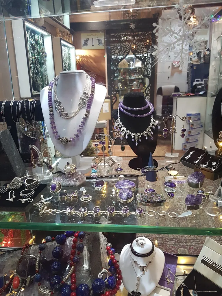 Eastern Adornment
