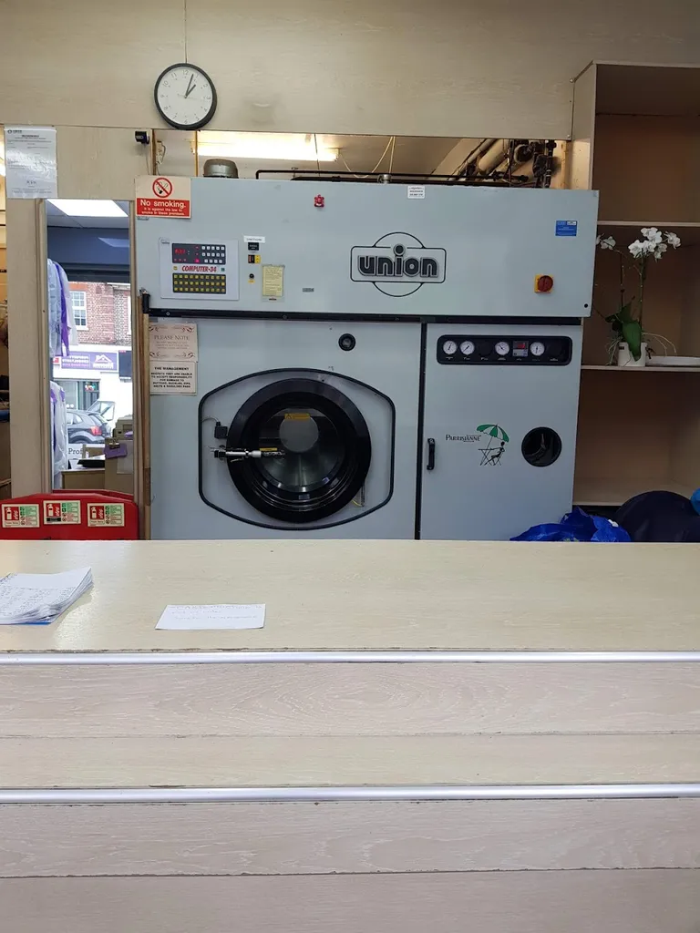 Ela dry cleaners