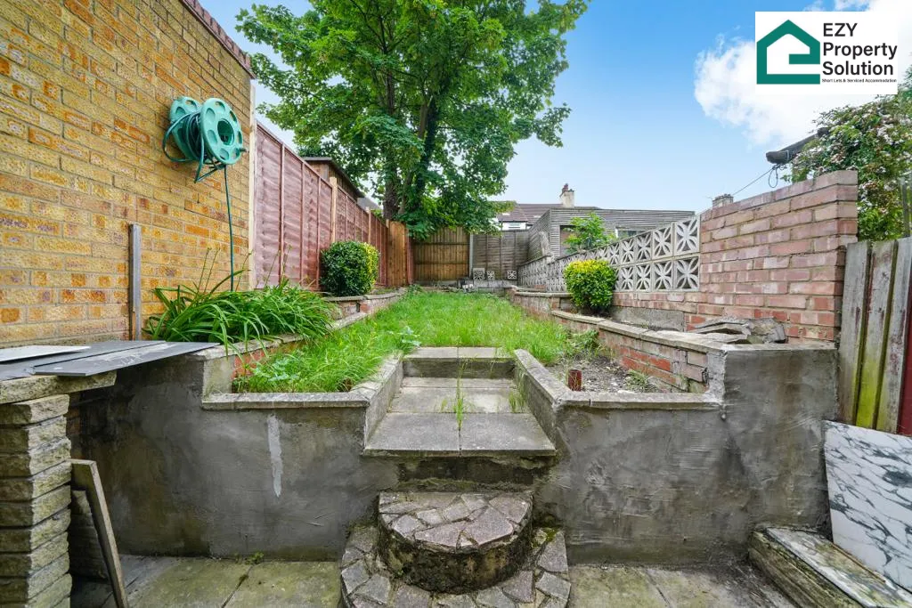 Ezy Property Solution Short Lets & Serviced Accommodation Norbury