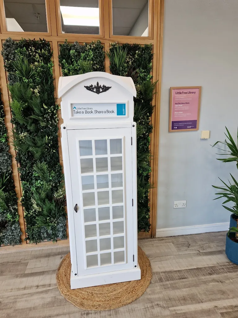 Gallions Reach Little Free Library