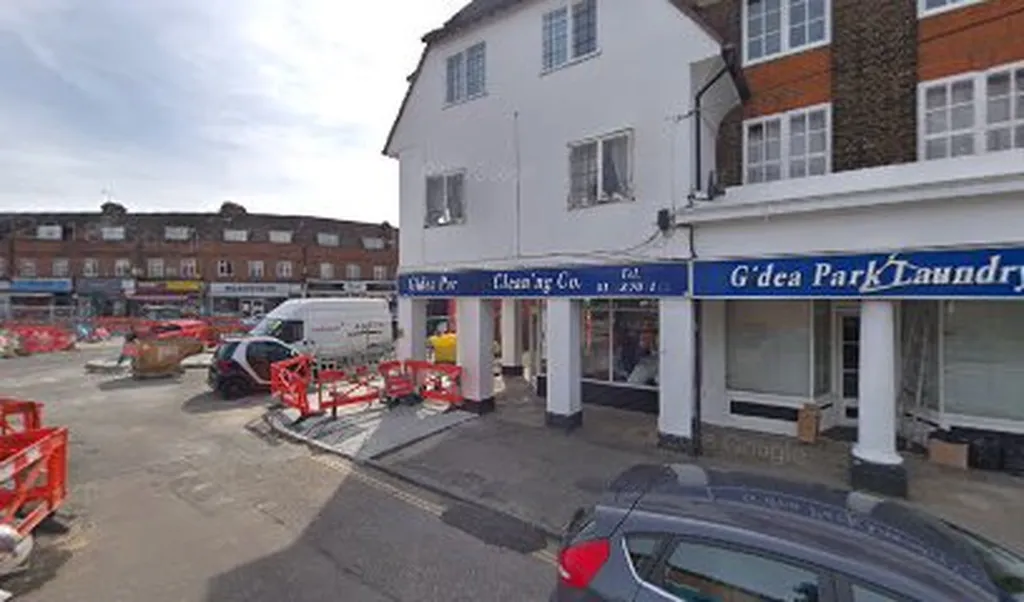 Gidea Park Dry Cleaners