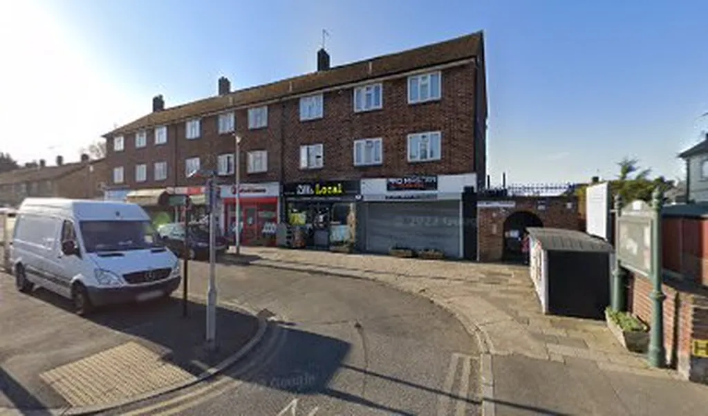 Grocery Shop & Off Licence