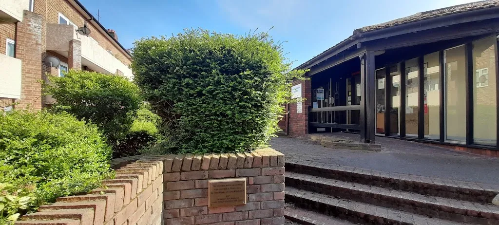Hampton Wick Library