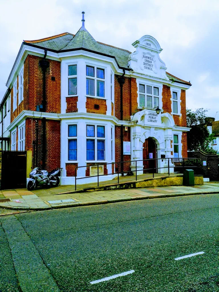 Hanwell Community Library