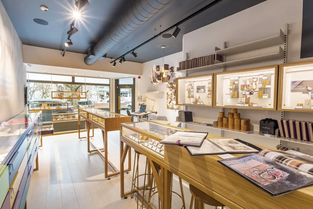 Harriet Kelsall Bespoke Jewellery - London