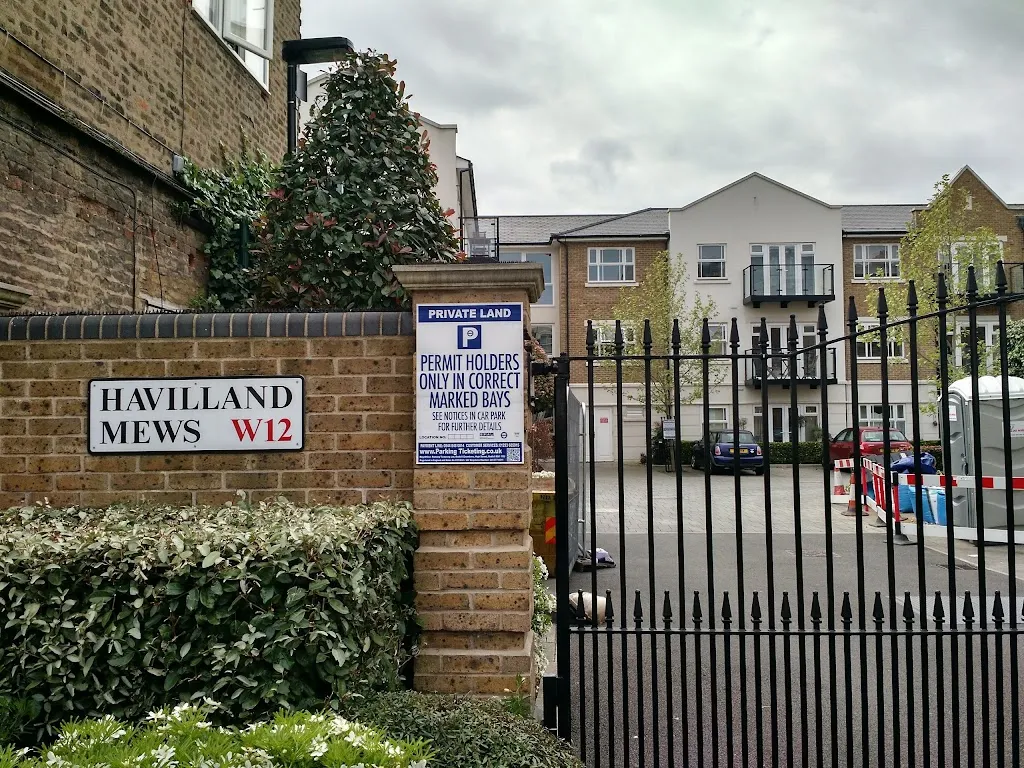 Havilland Mews