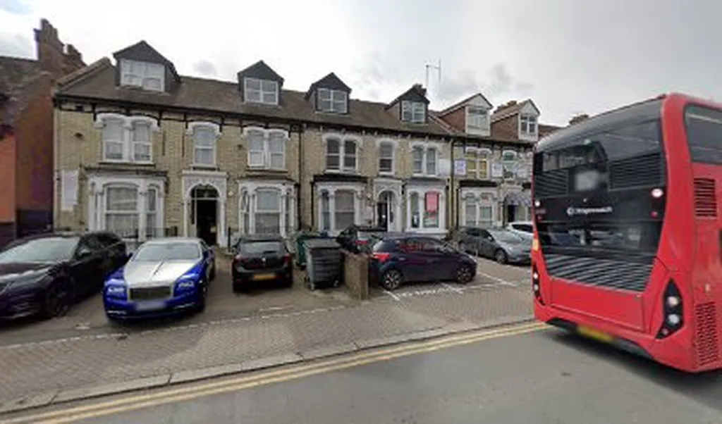 Helen Robbins Solicitors