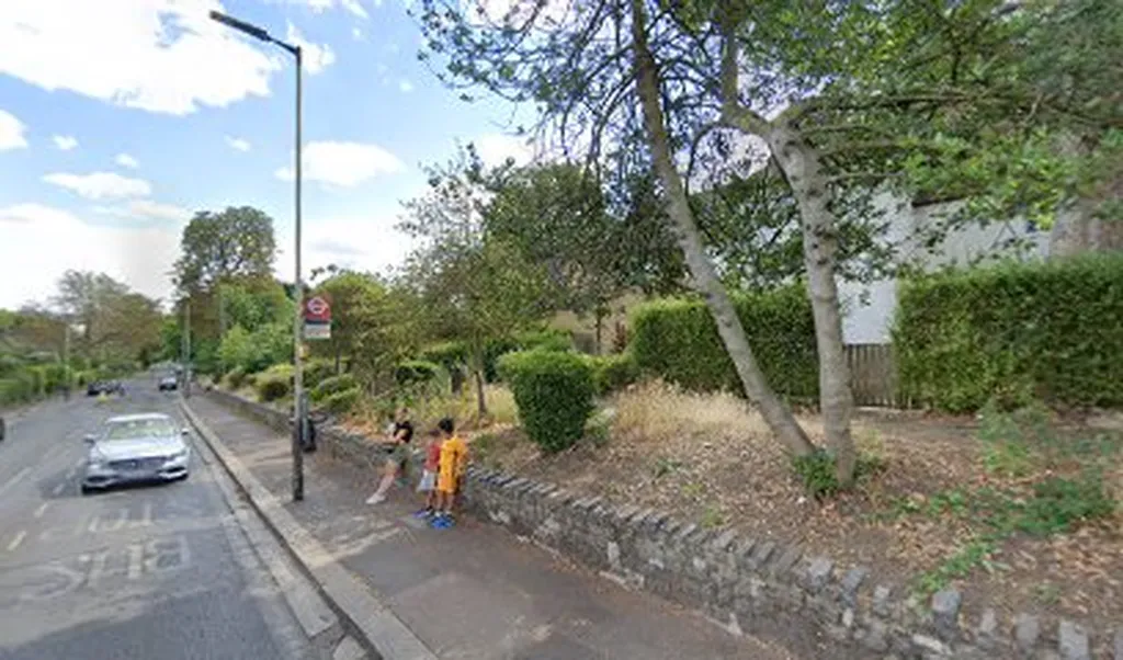 Herne Hill Road