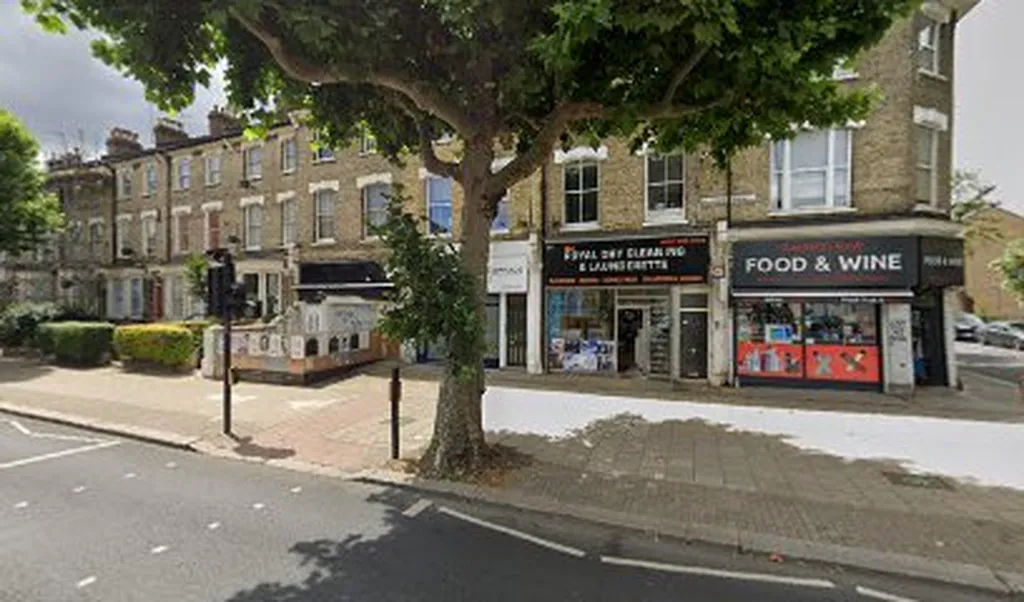 Hollingsworth Edwards Solicitors Llp