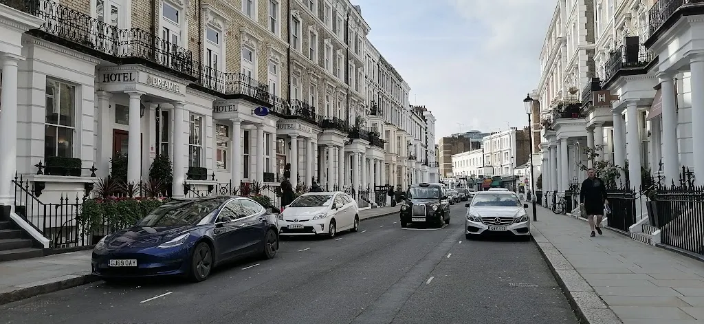 Hotel In London