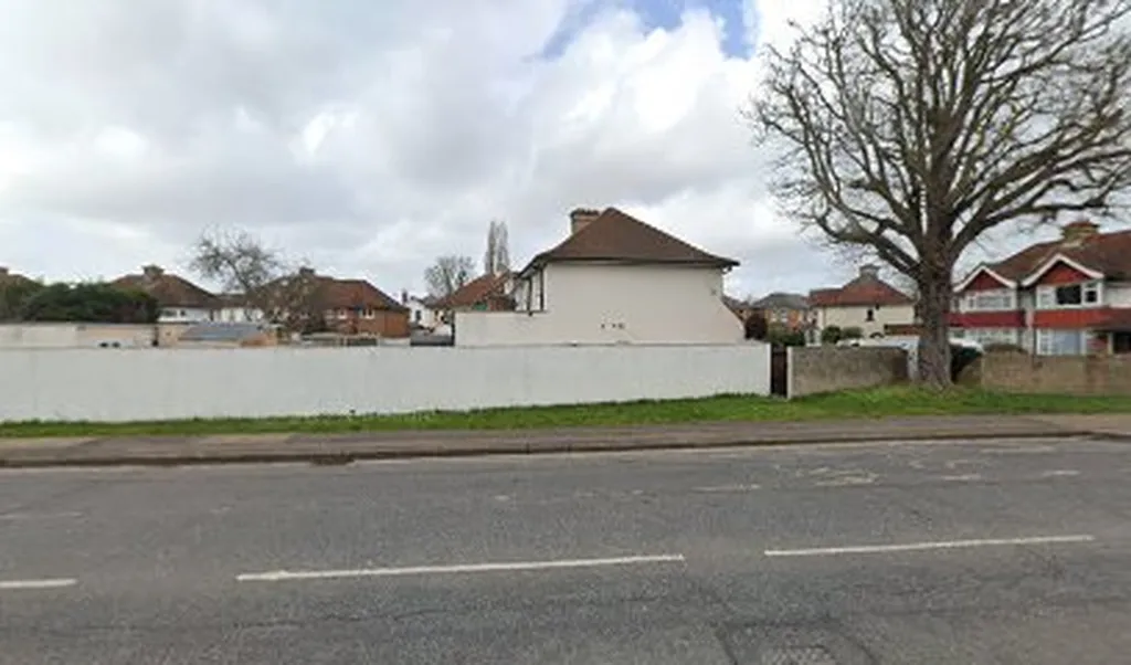 iAspire - Feltham x 2 Beds