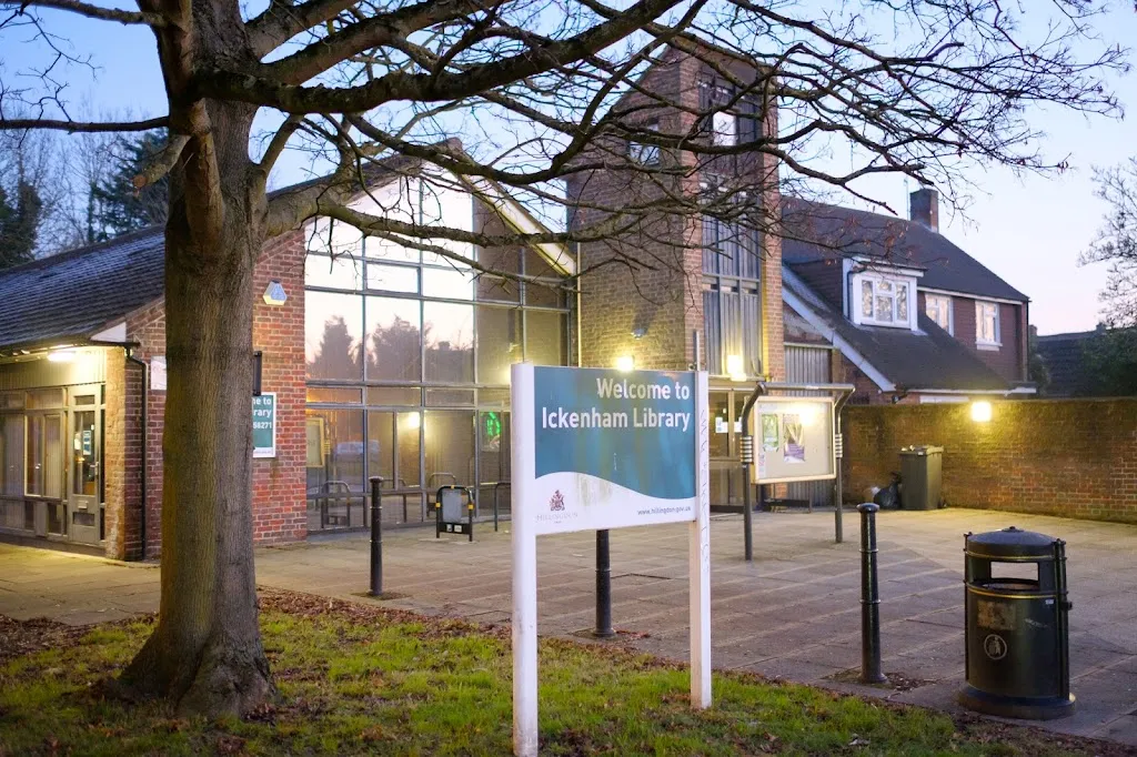 Ickenham Library