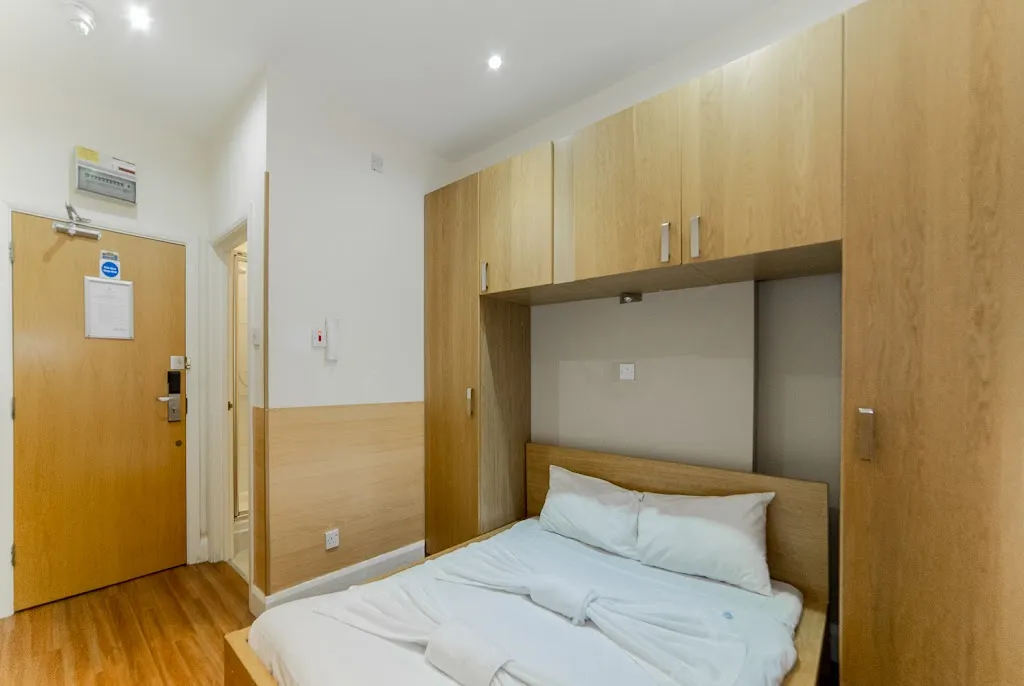 Imperial Court Studios, Bayswater