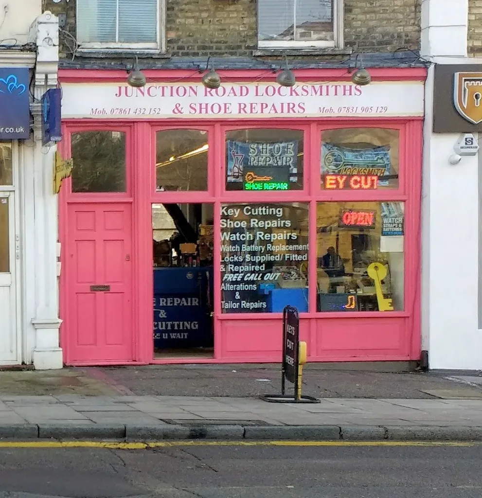 Junction road locksmith and Shoe repair