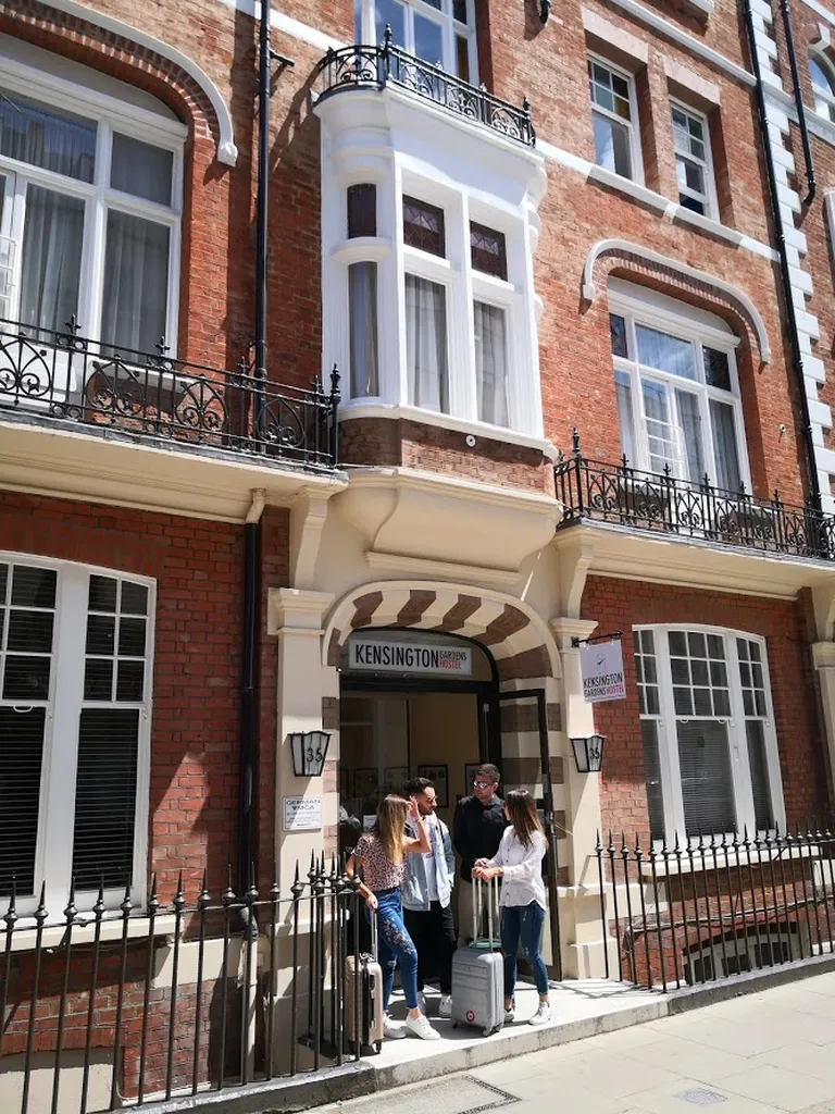 Kensington Gardens Hostel