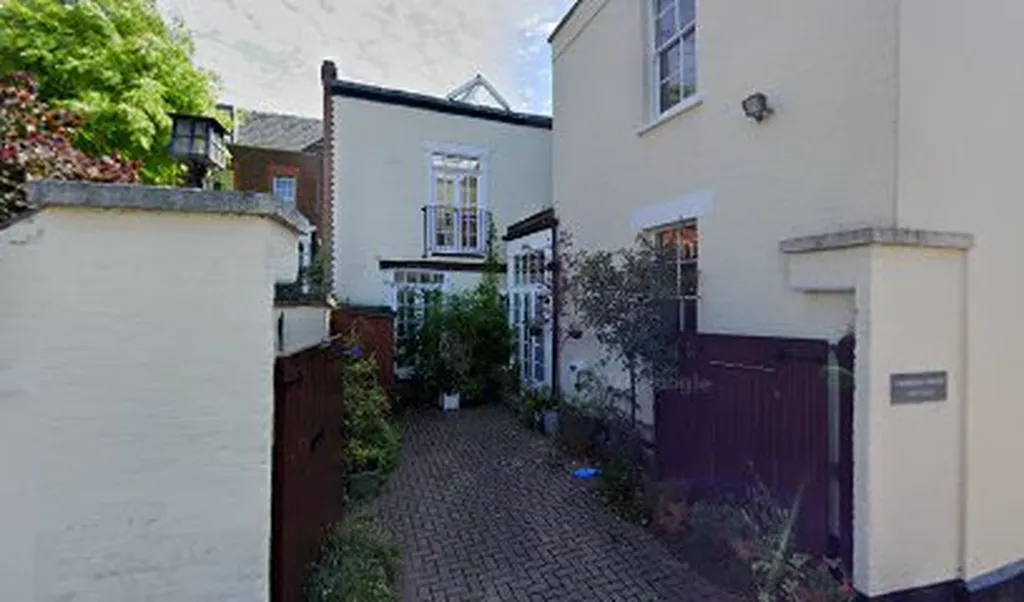 Kew Insurance Services Ltd