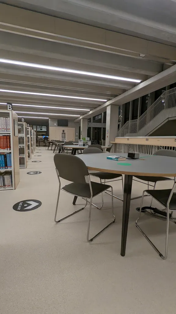 Kingston University Penrhyn Road Library