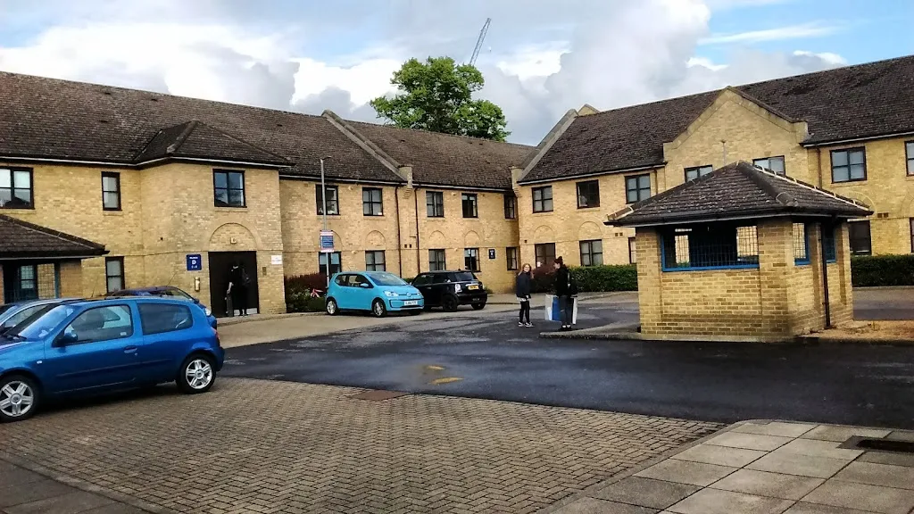 Kingston University - Seething Wells Halls of Residence