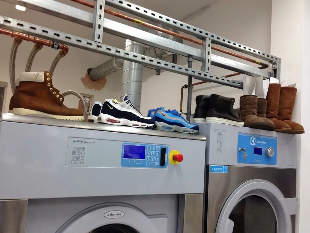 Lagoon Eco Friendly Dry Cleaners