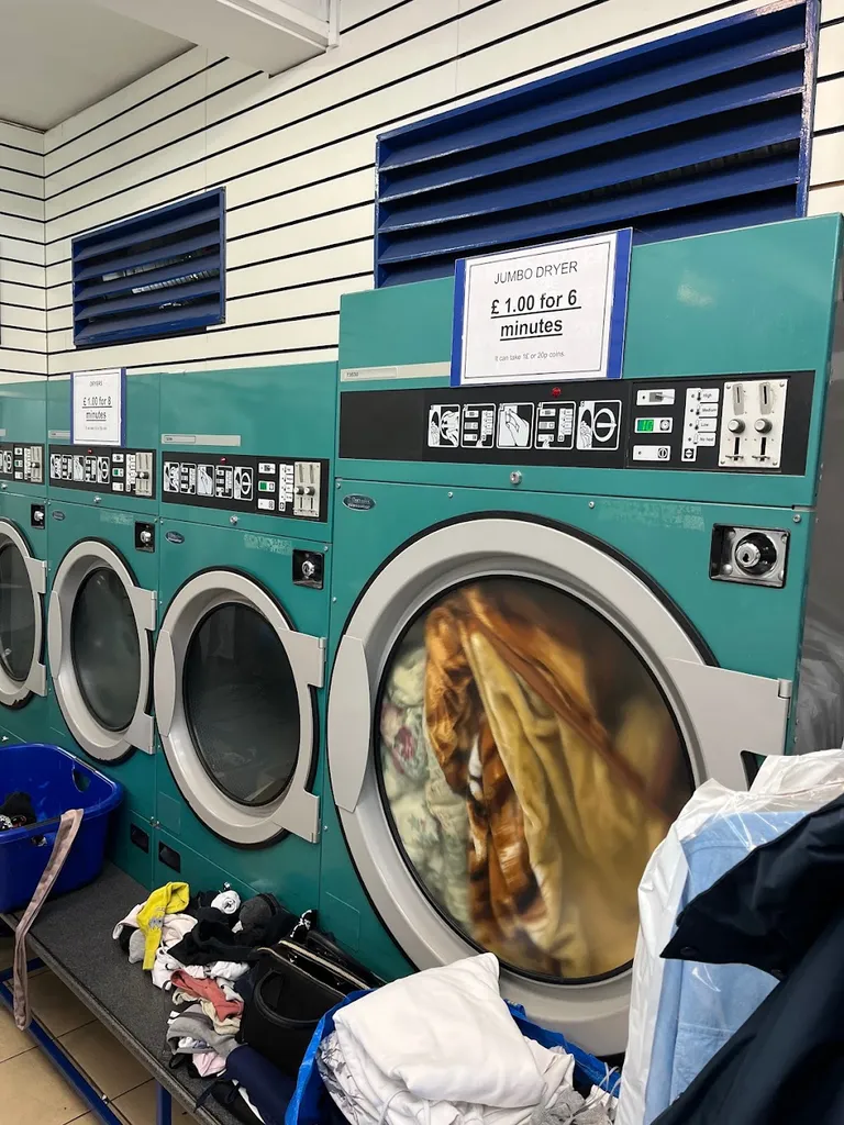 Launderette & Dry cleaning
