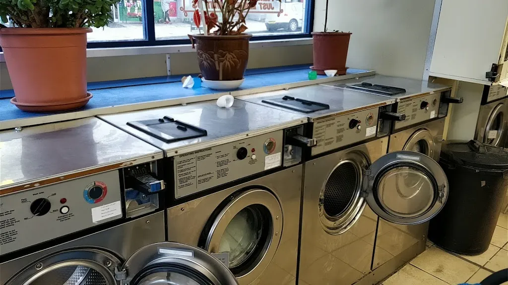 Launderette &drycleaning