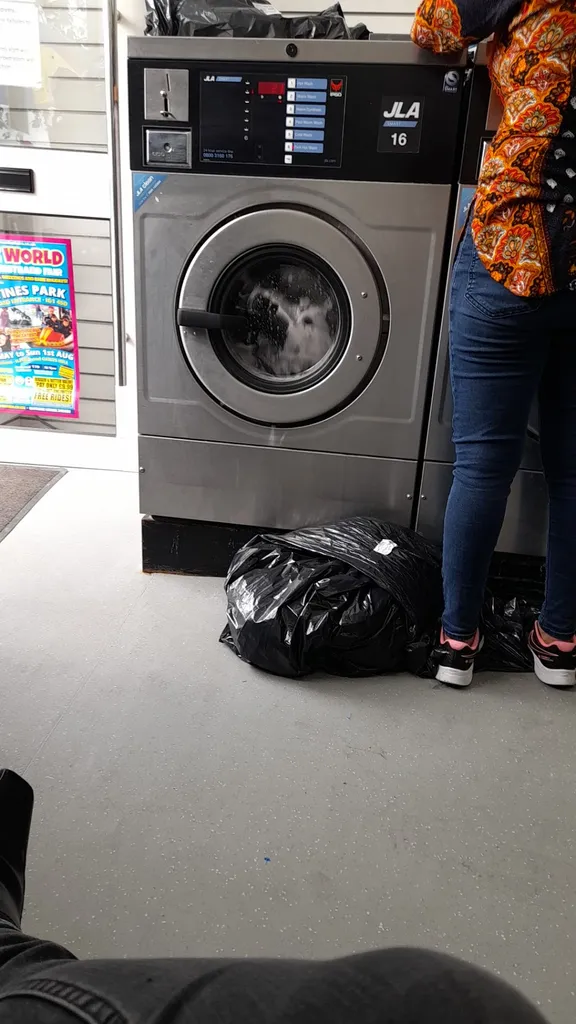 Laundrette