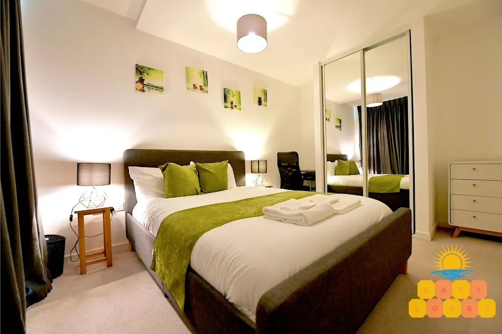 Lazy Lodge