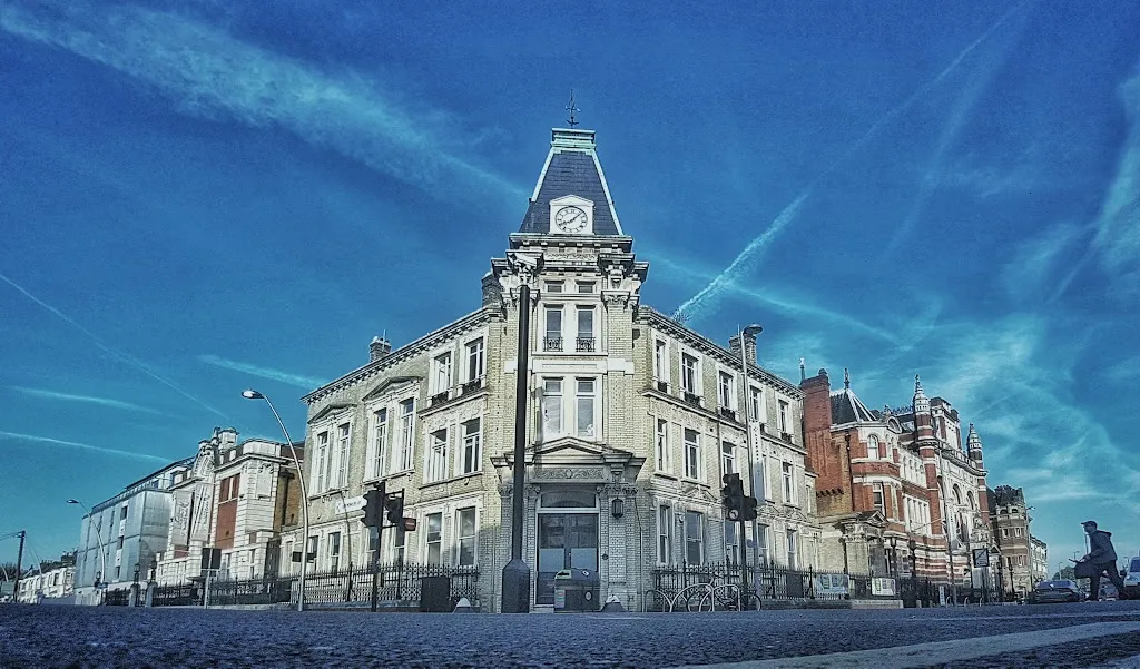 Leyton Library