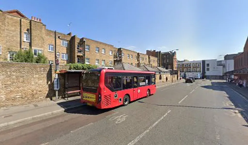Liverpool Road Chapel Market (Stop W)