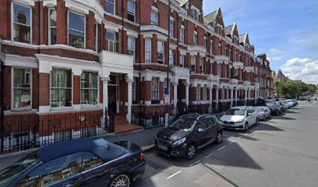 Luxury room with ensuite, Kensington Olymipa