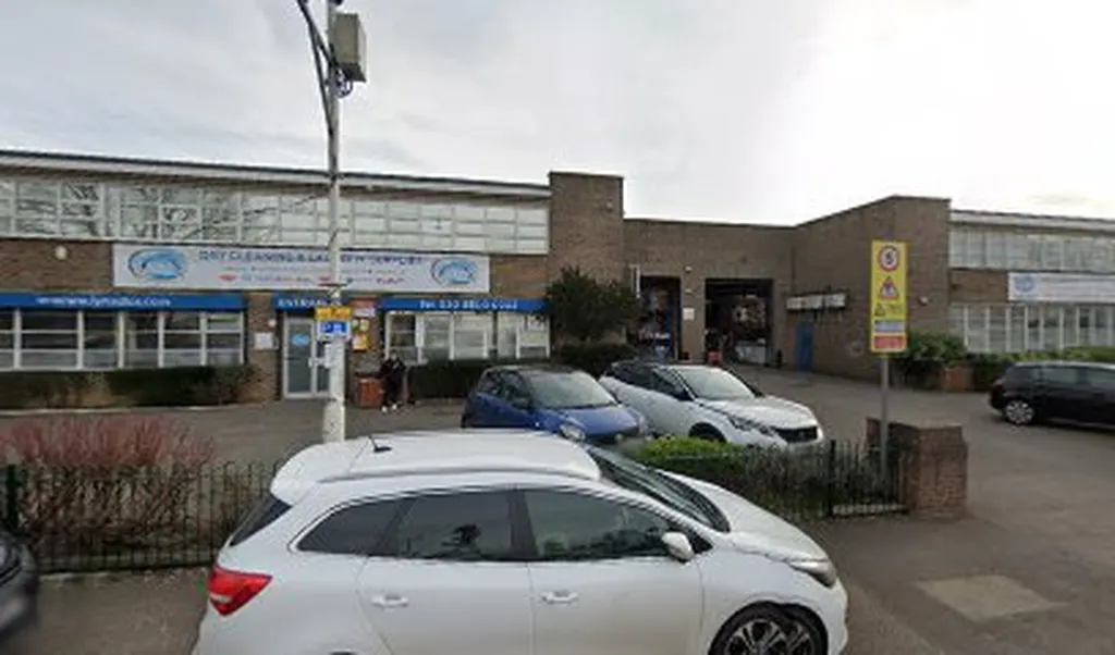 Lynx Dry Cleaning Supplies