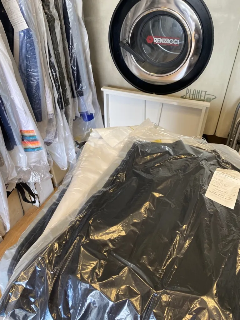 M&K Dry Cleaners