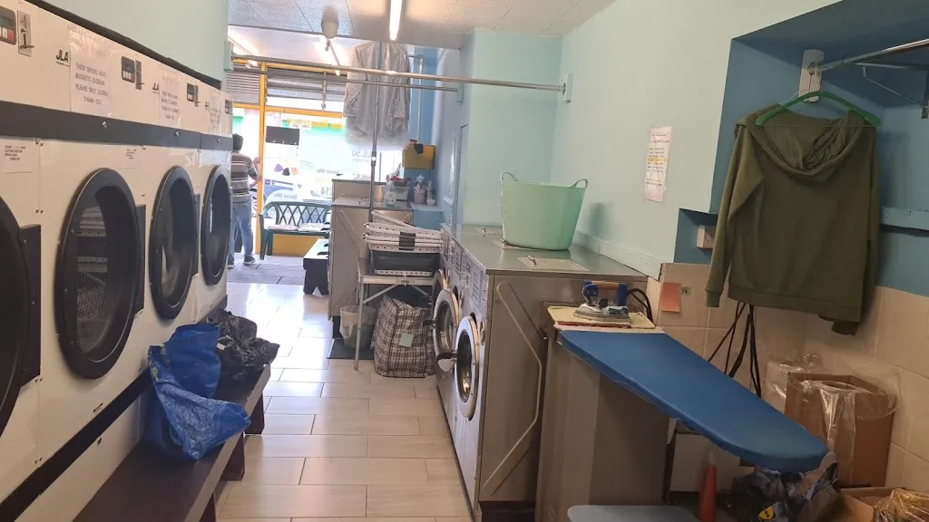 M&N Washeria