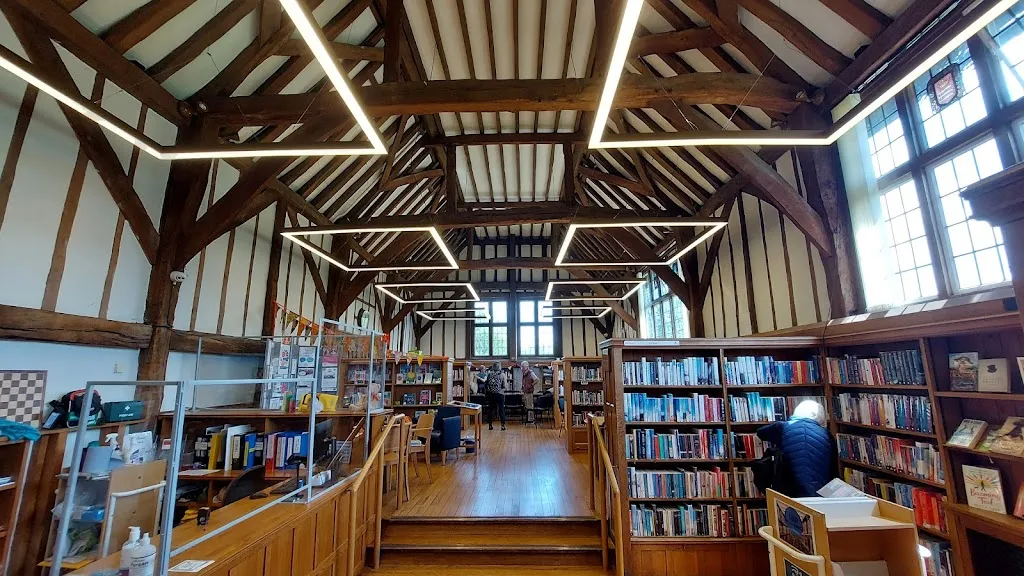 Manor Farm Library