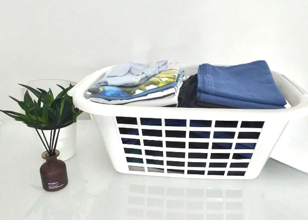 Mcadam Ironing Co. Pick up & Drop off
