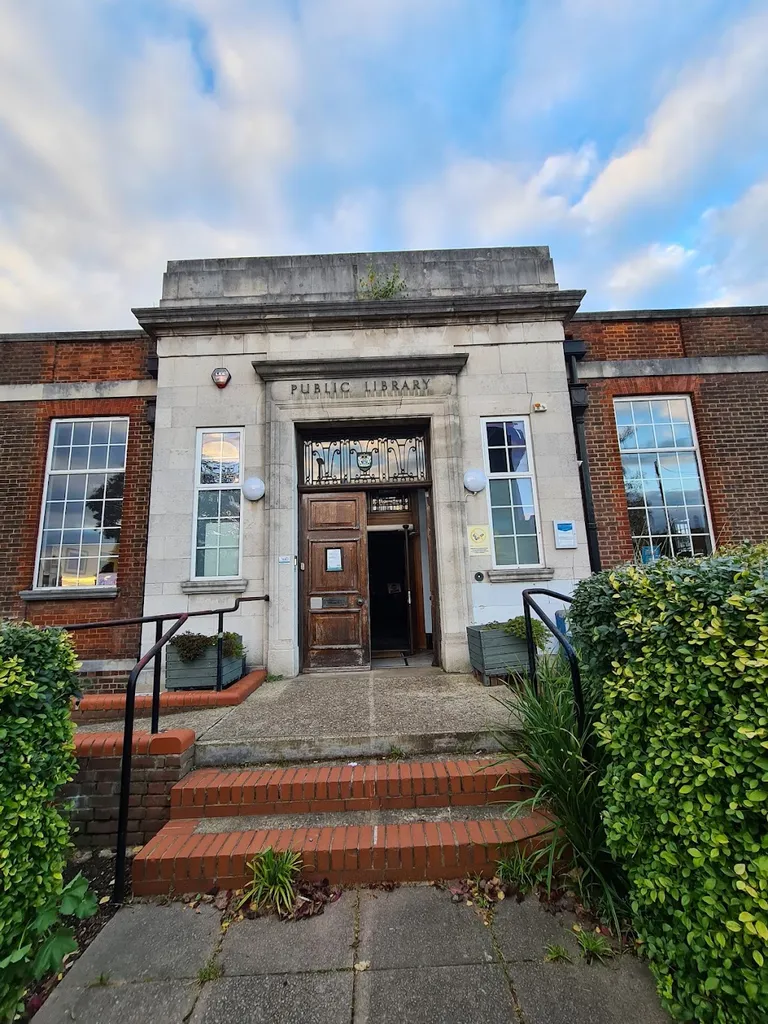 Mill Hill Library