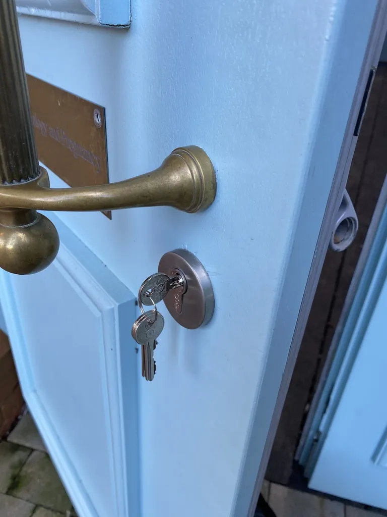 MrFloyd Locksmith Wandsworth