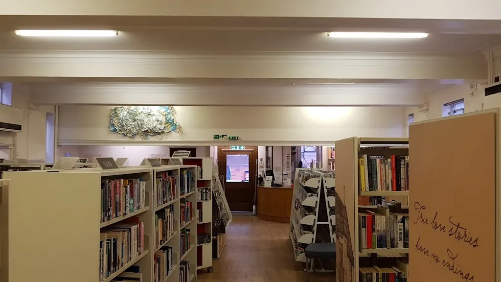 Muswell Hill Library